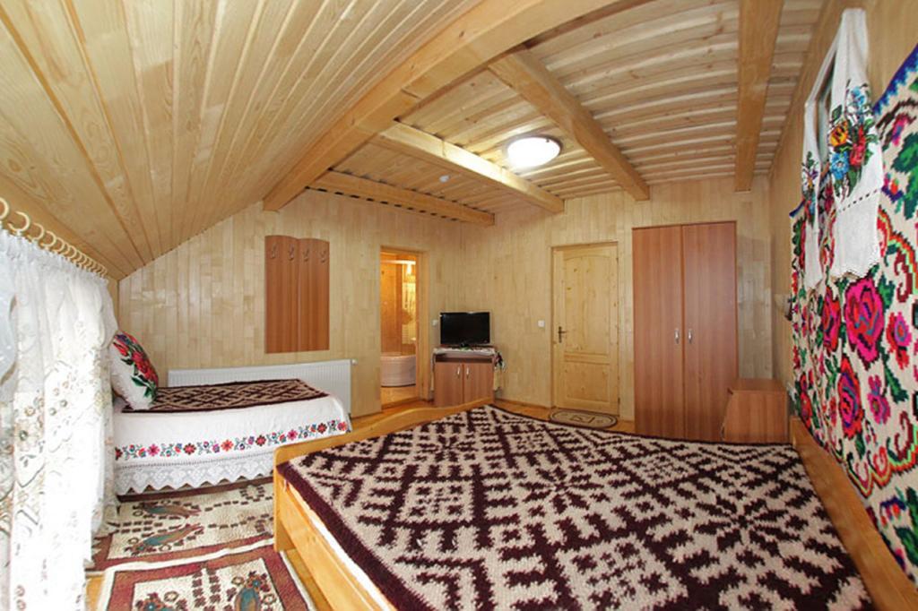 Pensiunea Sub Cetate La Matei Onceşti Habitación foto