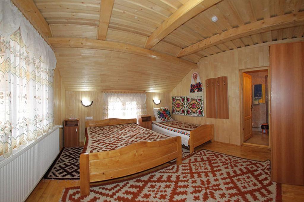 Pensiunea Sub Cetate La Matei Onceşti Habitación foto